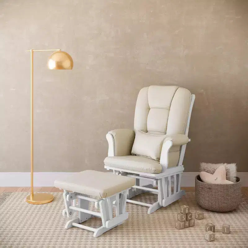 Fauteuil de chambre d'enfant à bascule en bois et polyester avec pouf, 72 cm (L) x 102 cm (H) x 83 cm (P)