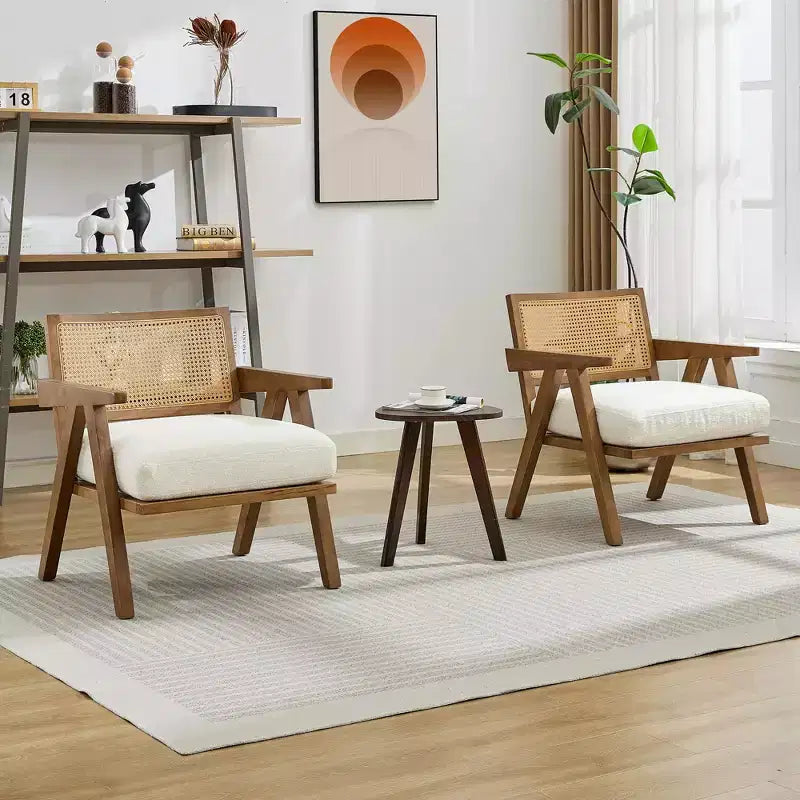 Fauteuil d'appoint en bois et rotin avec coussin en lin, H 75 x L 69 x P 68 cm