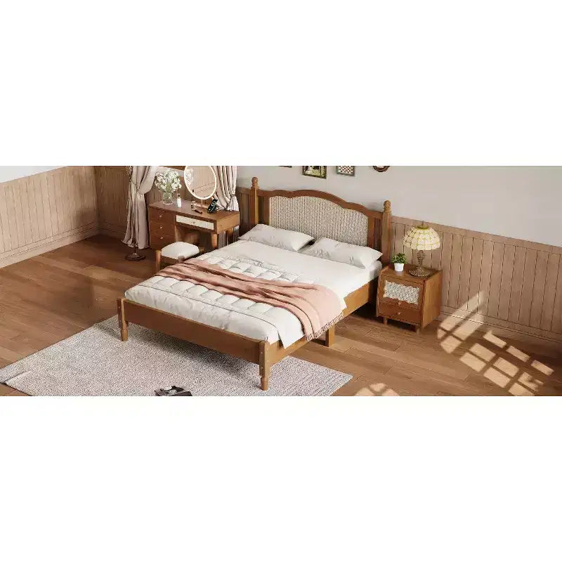 Lit plateforme en bois et rotin, Queen 109 cm (H) x 159,5 cm (L) x 203 cm (P)