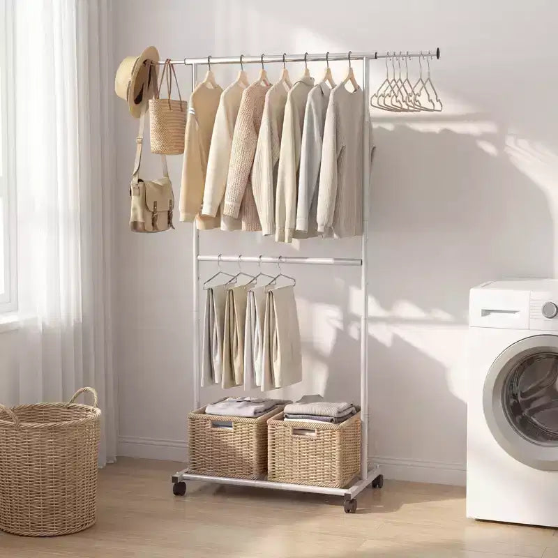 Portant à vêtements extensible en métal avec roulettes, 190,5 cm (L) x 54,6 cm (l) x 162,6 cm (H)