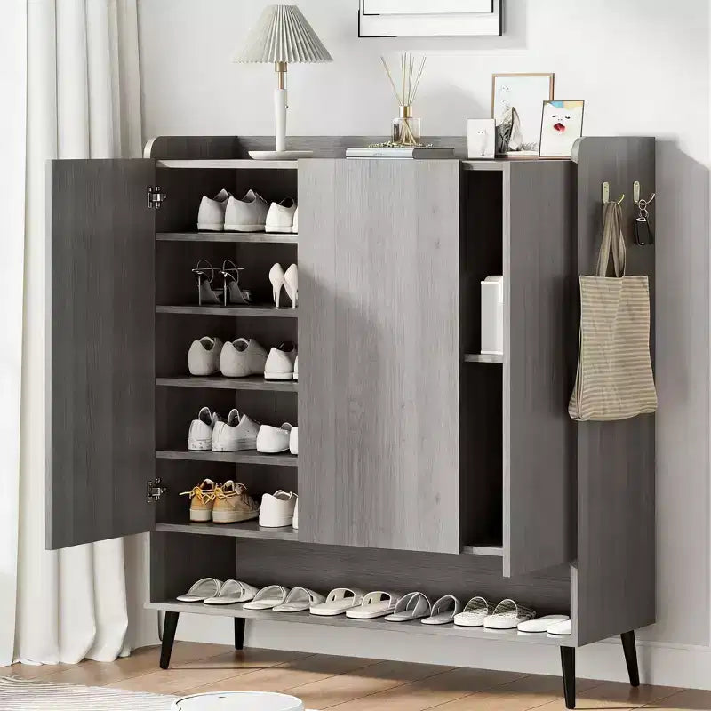 Meuble à chaussures 6 niveaux en MDF avec 3 portes et étagères réglables, 100 cm (L) x 110 cm (H) x 37 cm (P)