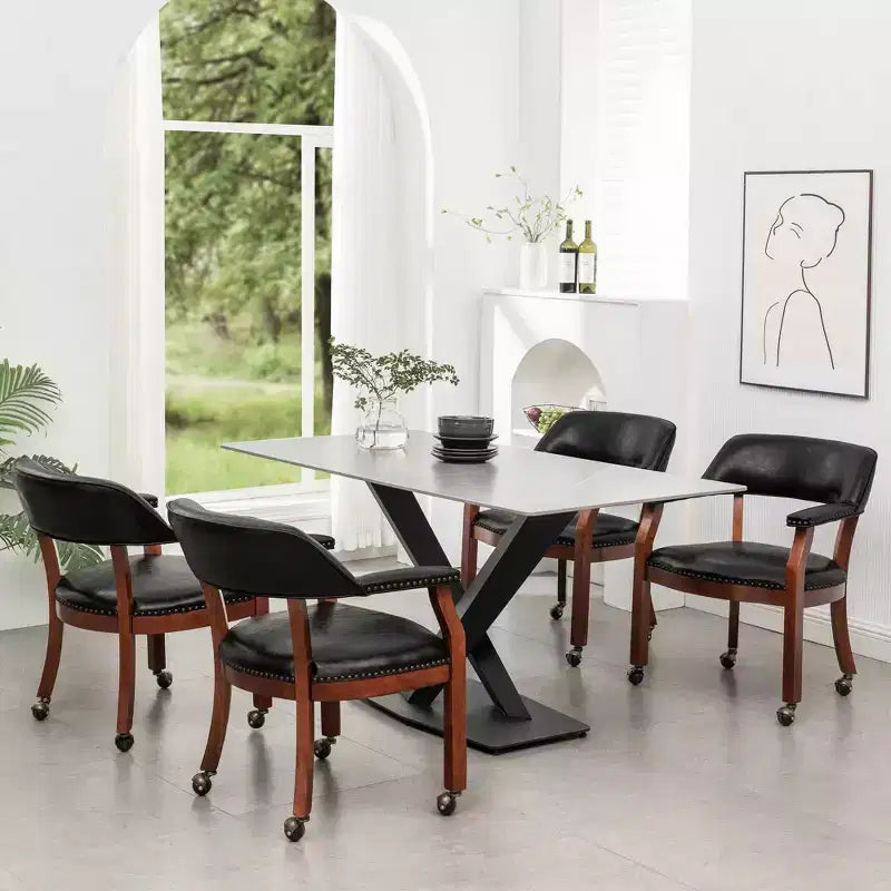 Fauteuil en cuir végan avec roulettes, 77,5 cm H x 64 cm L x 66,7 cm P