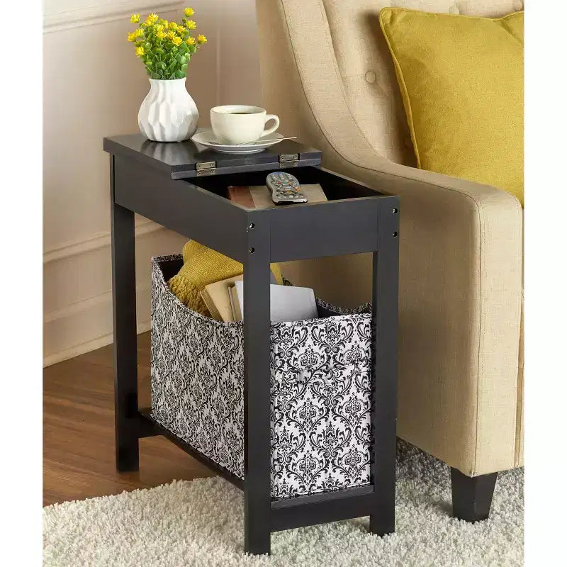Table d'appoint en MDF avec plateau à charnière et panier de rangement en tissu, 59,7 cm (L) x 29,2 cm (P) x 61 cm (H)